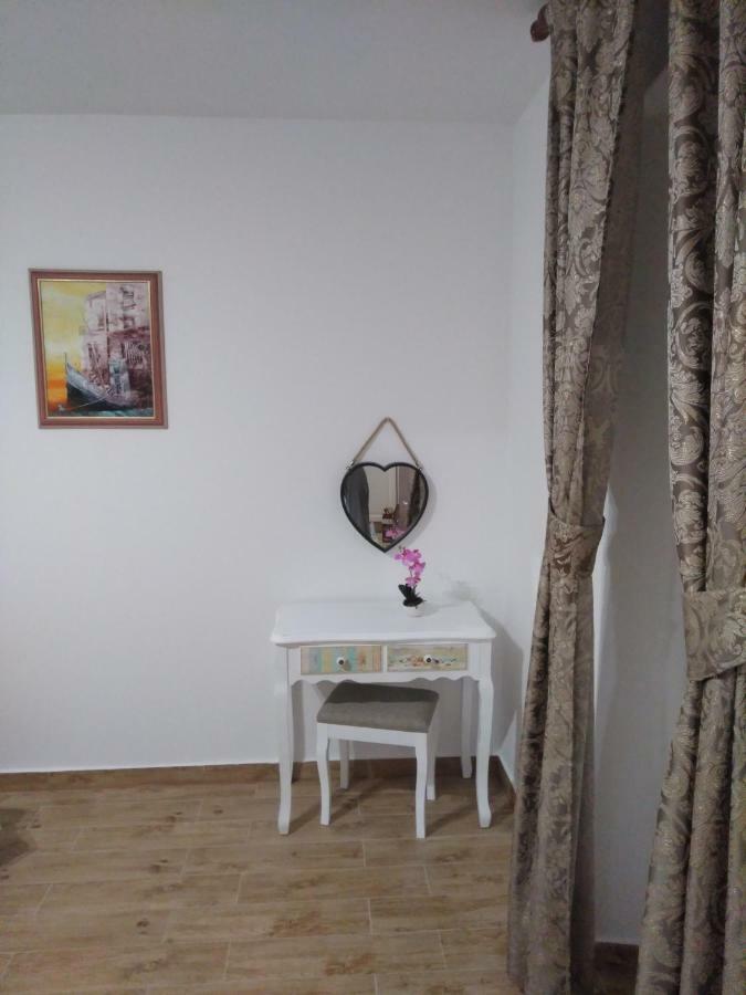 Apartment Center Roko Split Buitenkant foto