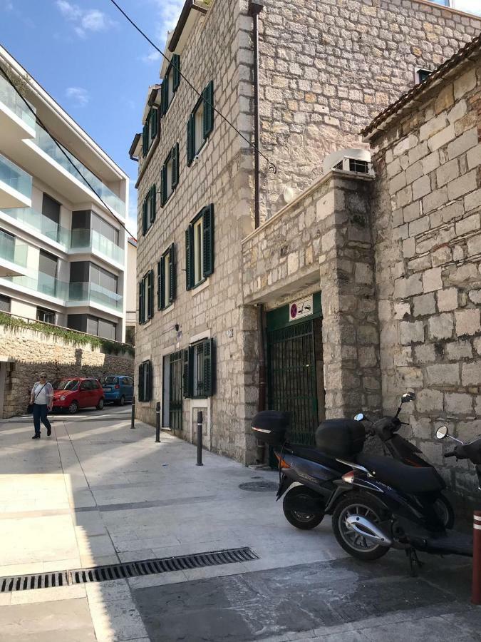 Apartment Center Roko Split Buitenkant foto
